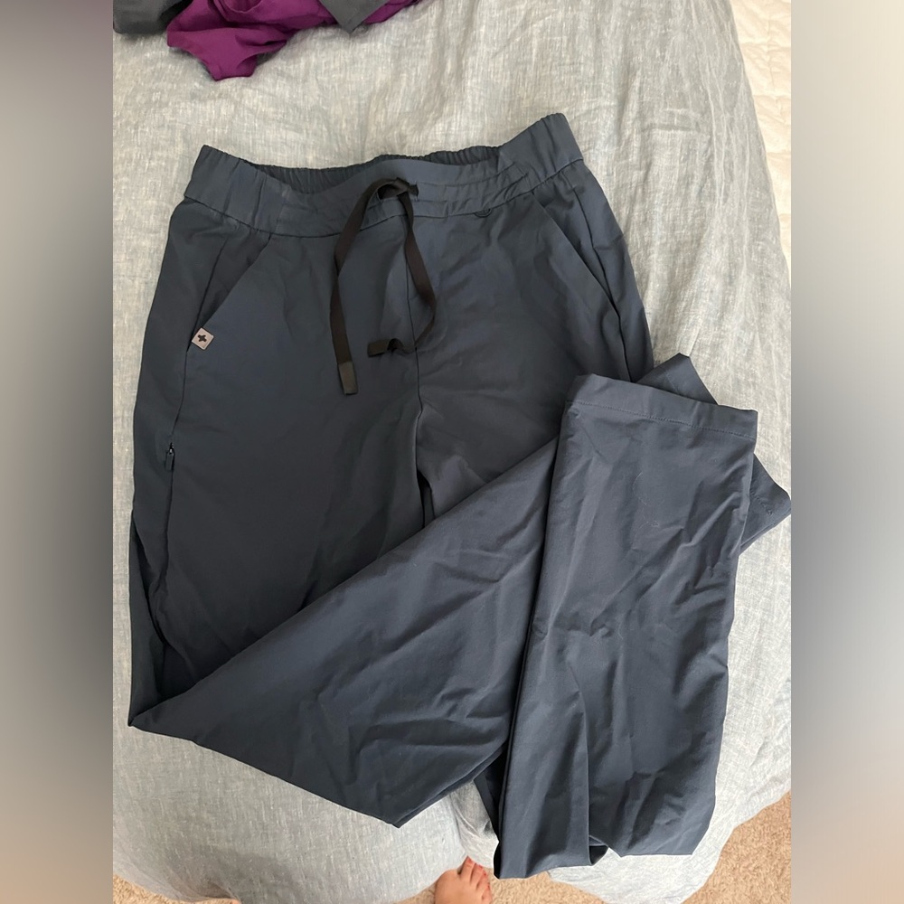 FIGS scrub pants